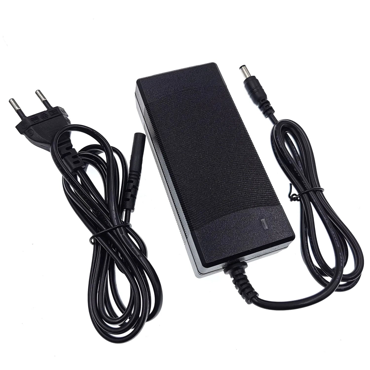 Cargador de batería 36V 2A Salida del cargador 42V 2A Entrada del cargador 100-240 VAC Cargador Li-ion Li-ion de litio para batería 10Series 36V