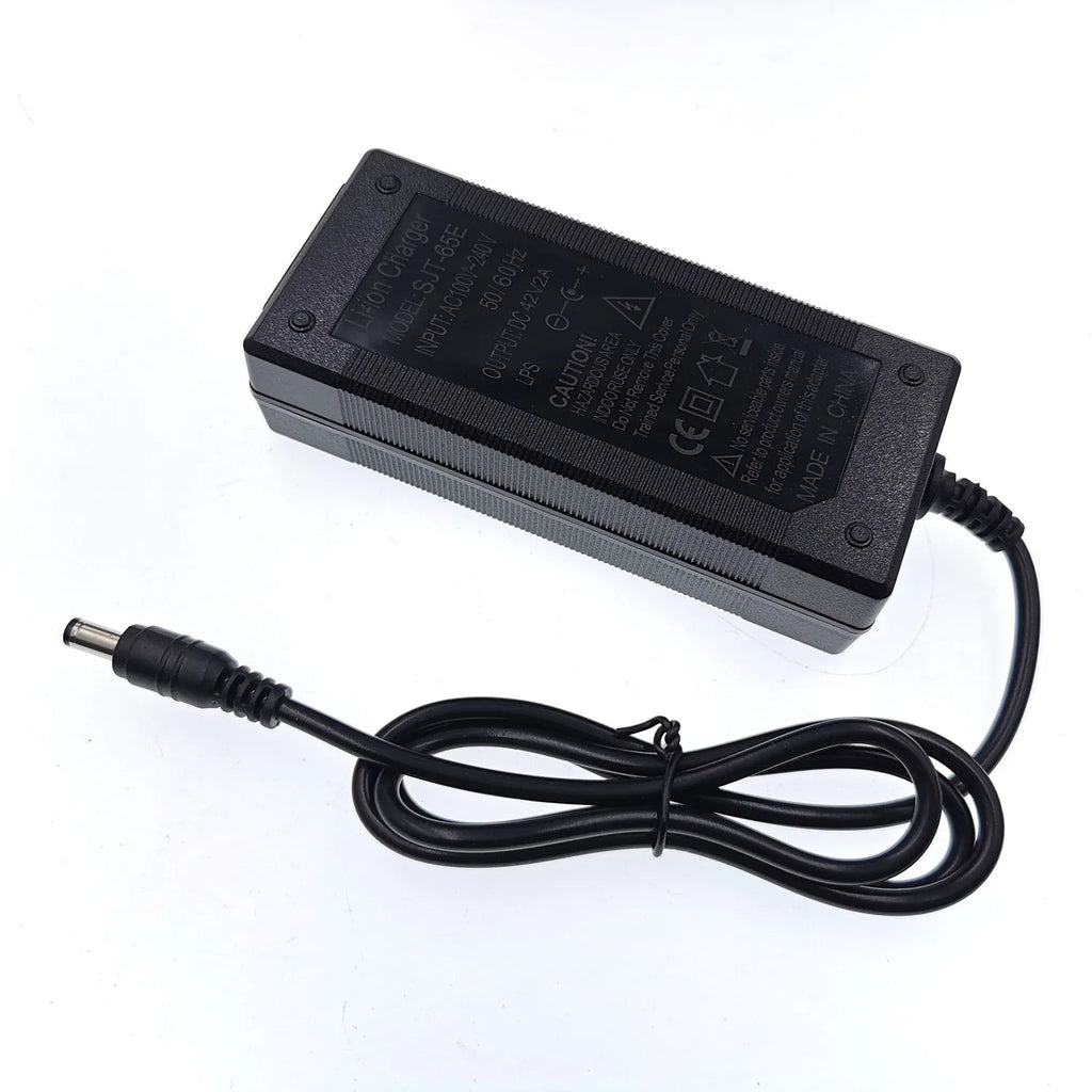 Cargador de batería 36V 2A Salida del cargador 42V 2A Entrada del cargador 100-240 VAC Cargador Li-ion Li-ion de litio para batería 10Series 36V